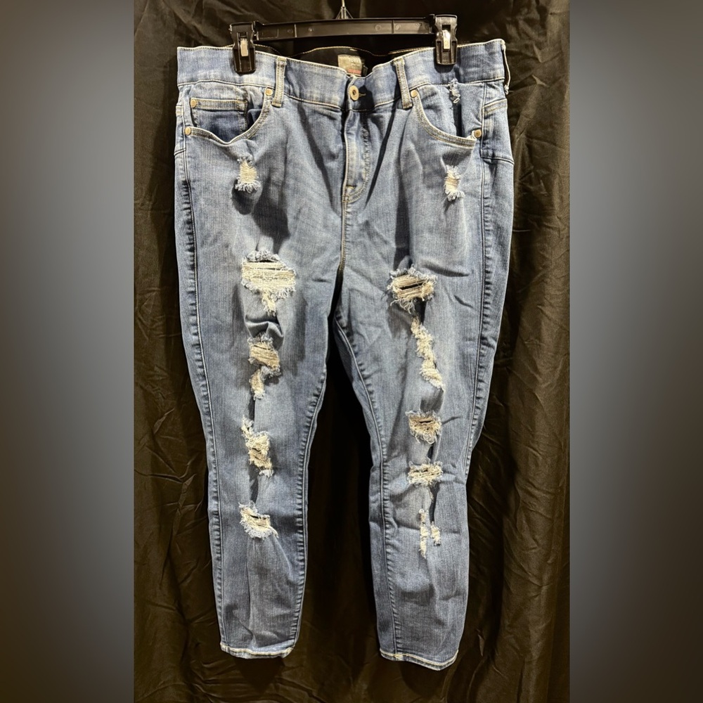 Torrid Bombshell Skinny Ripped Jeans